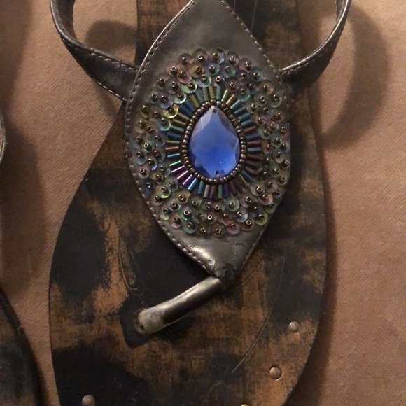 Colin Stuart Sandals - Picture 3 of 7